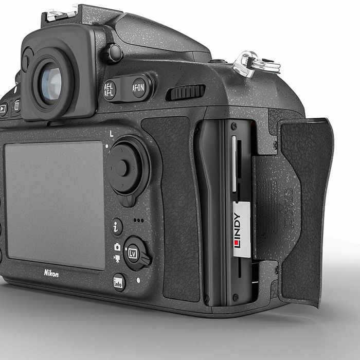 SD Port Blockers - LINDY - 10 Pack - White - Prevents Access - For System Administrators