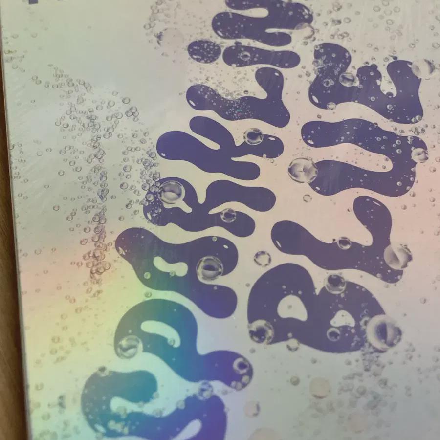 

Tours Нераспечатанный Альбом Sparkling Bloo Фотокарточка