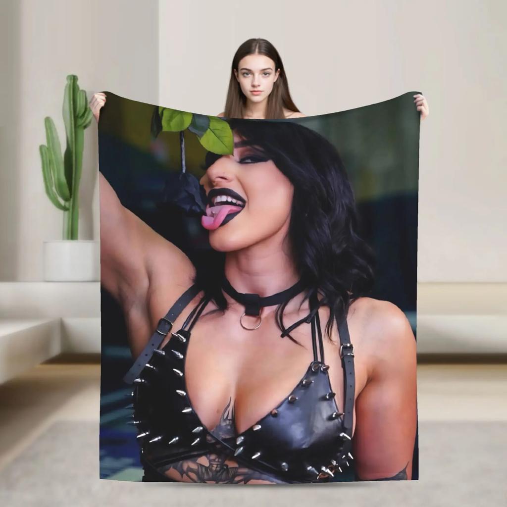 Rhea Ripley Soft Plush Blanket for Bed or Sofa Aesthetic Flannel Bedspread for Boys and Girls Bedroom Throw Cover