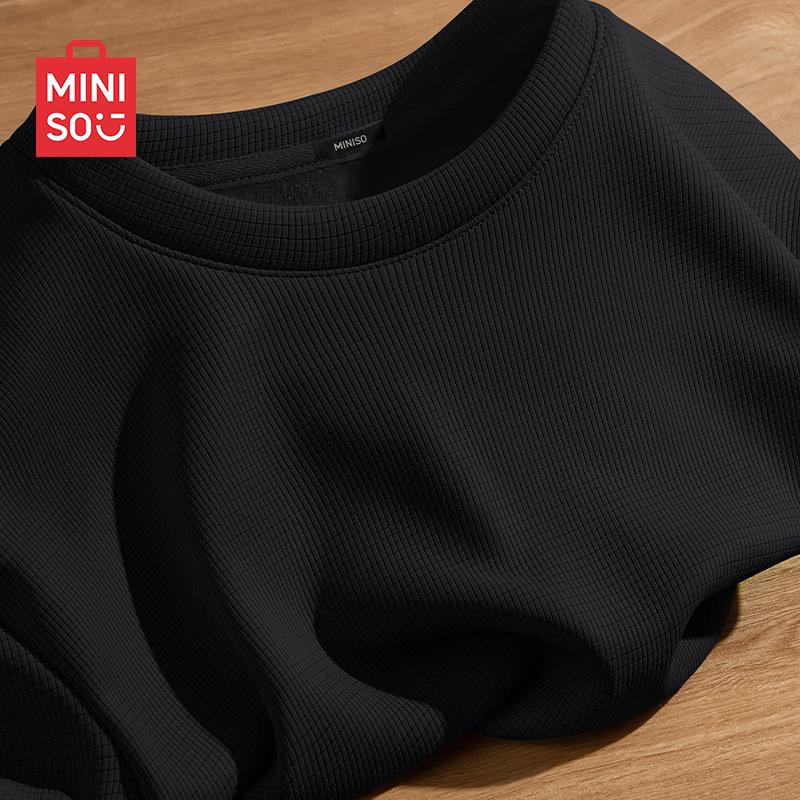 MINISO Men s Fleece-Lined Waffle Knit Long-Sleeve Tee L