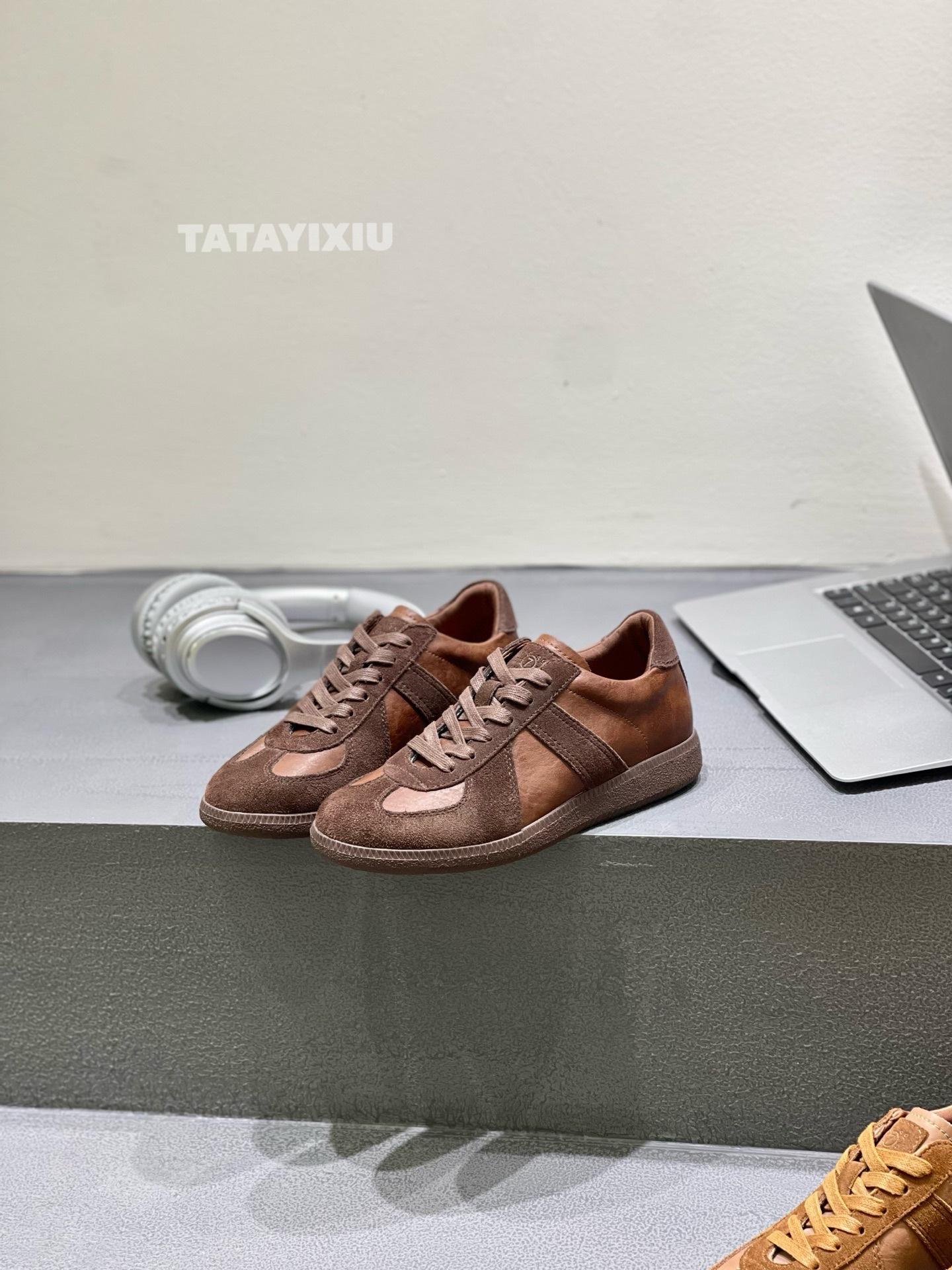 

Ретро немецкие тренировочные кроссовки женские 2025 осень новые универсальные мягкая подошва удобные на плоской подошве с круглым носком на шнуровке повседневные кеды 35