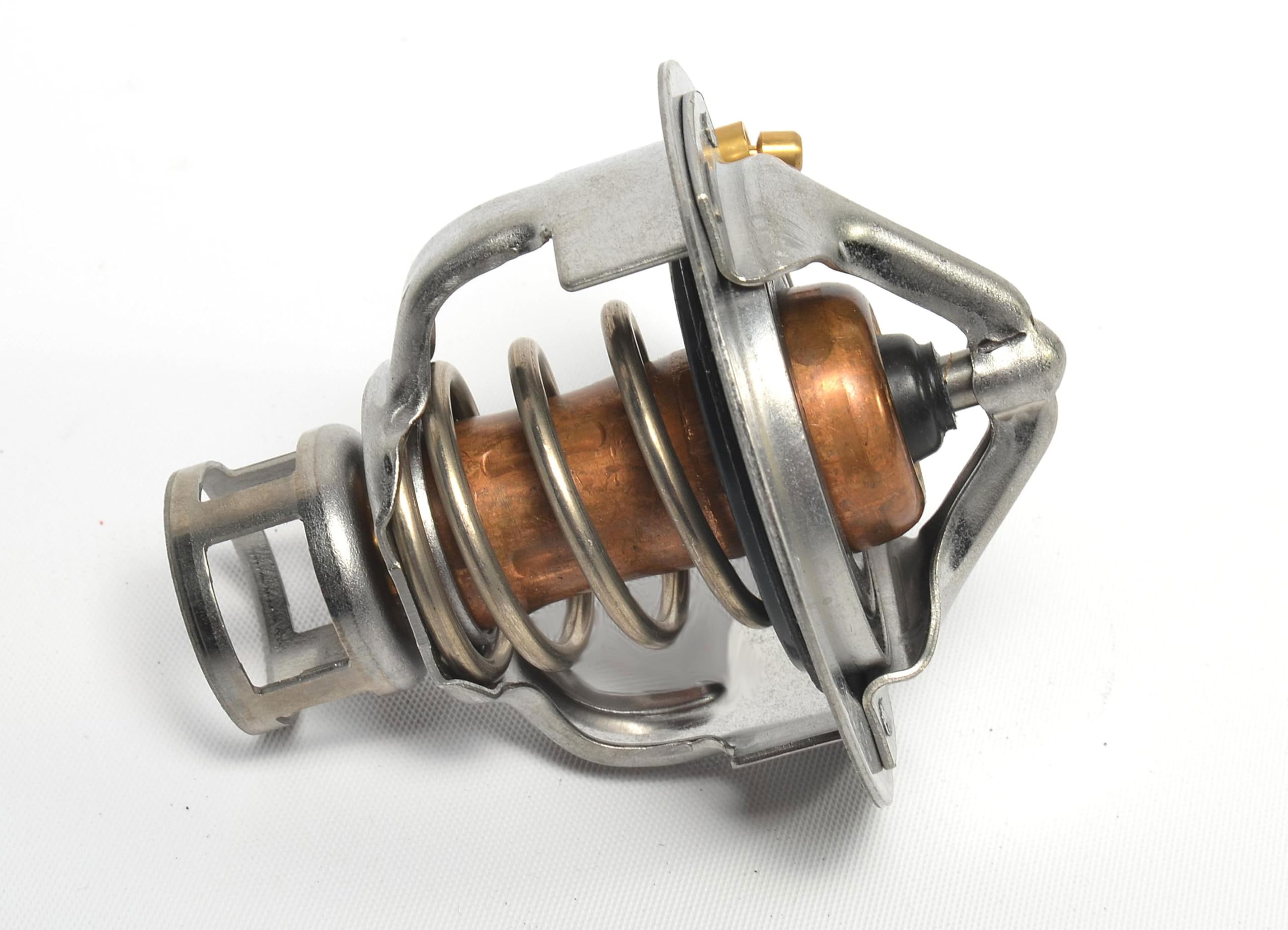 

Термостат Nismo для серий RB и VG, номер детали 21200-RS580