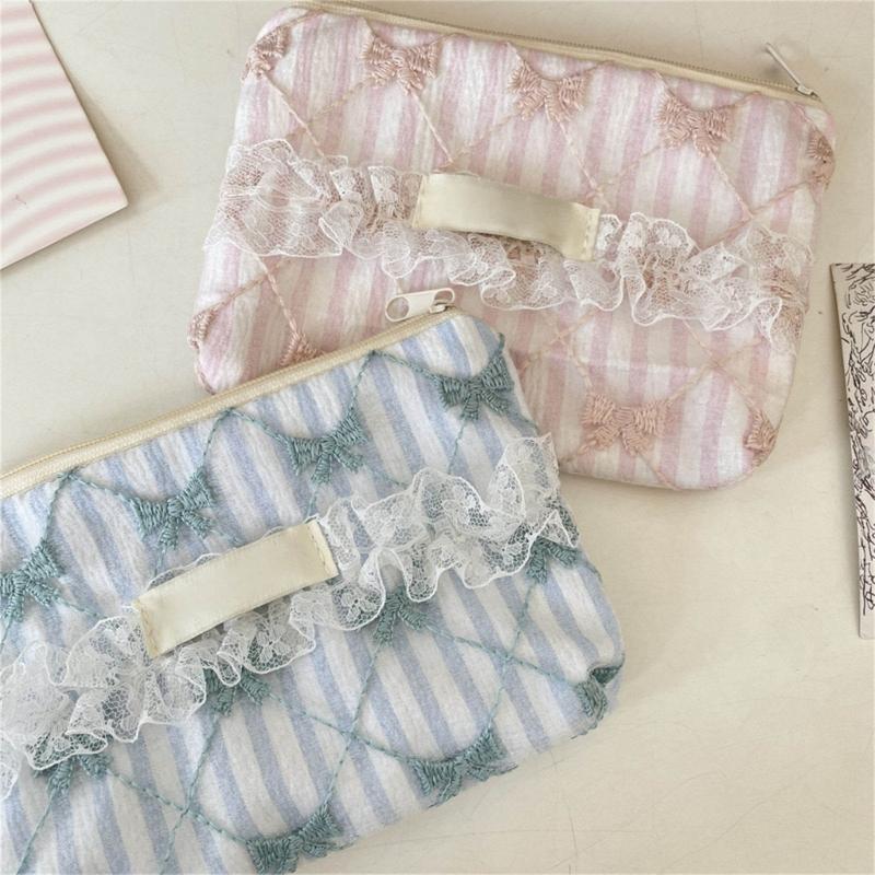 Elegant Floral Lace Trimmed Wallet Small Storage Bag Polyester Stylish Lightweight Carryall For Coin Accessories