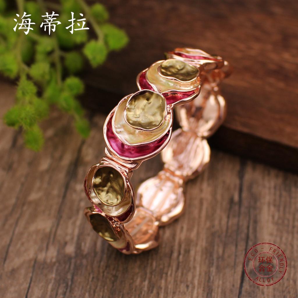 Color Painting Oil Three-layer Round Cake Elastic Bracelet, Fashionable and High-end Women's Versatile Round Cake Bracelet