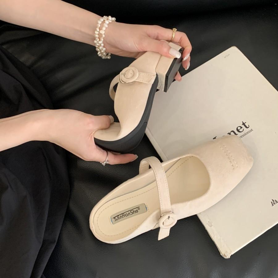Spring 2025 new one-word with soft sole square head versatile flat-soled single shoes women's fashion shallow mouth Mary Jane shoes