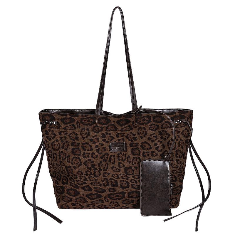 Suede bag women's large capacity 2025 new autumn and winter matte retro shoulder bag commuter tote bag