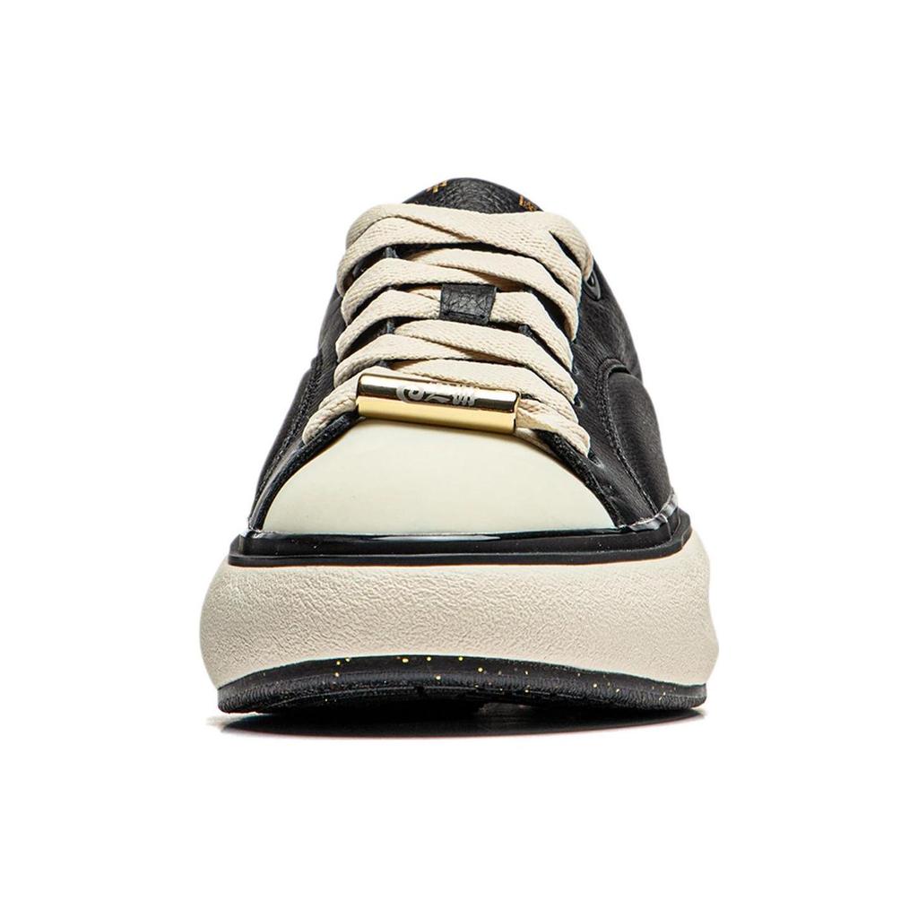 Li Ning Yun You C4D Slip Resistant Low top Casual Shoes Women's Black White AZGU038-2