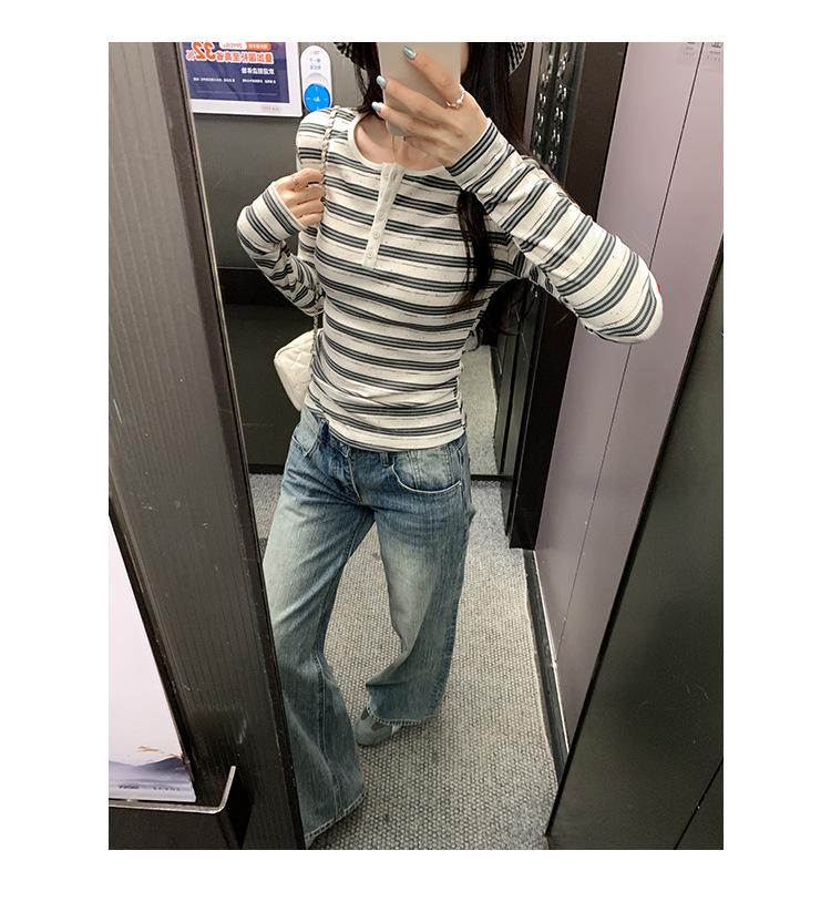 Spicy Girl Striped Slimming Long Sleeve T-Shirt - Stylish Korean Autumn/Winter Top for Women