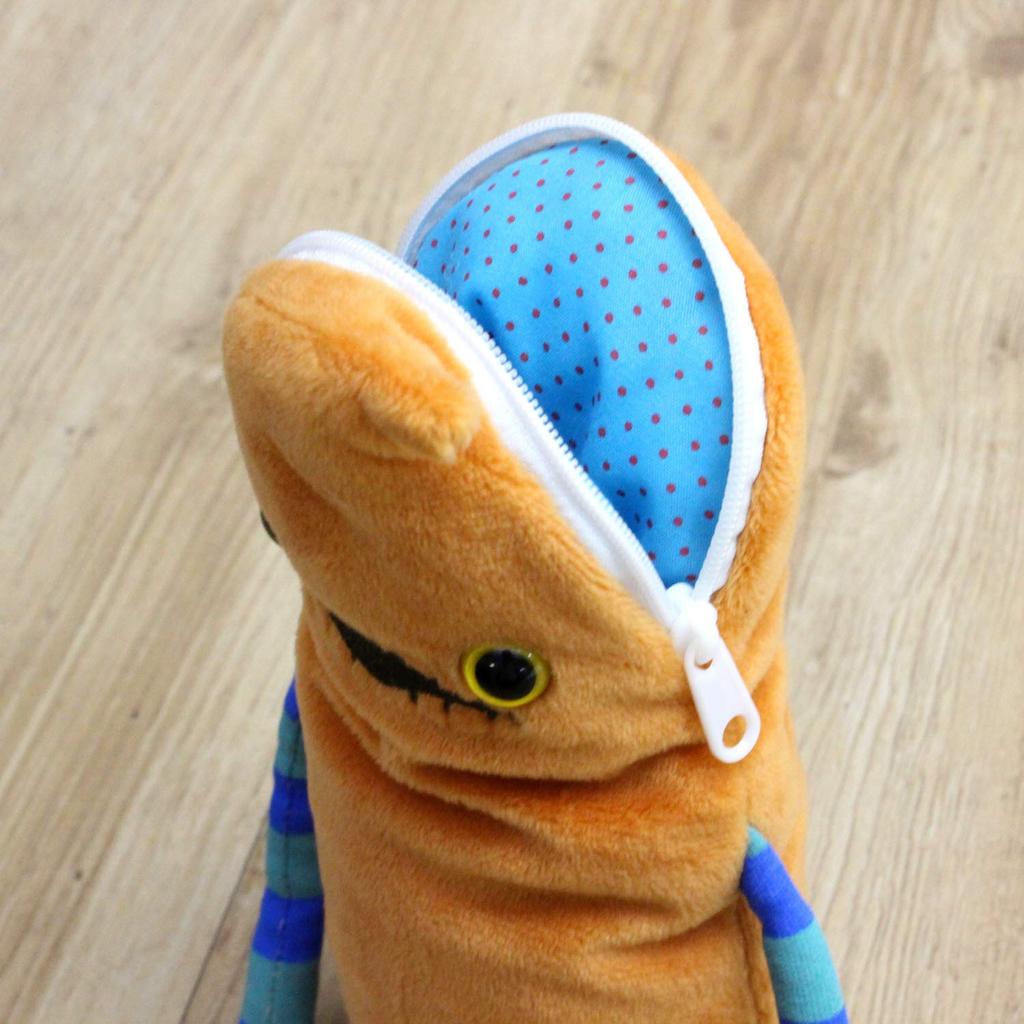 Shinada Mokeke Big Pen Pouch Nuu