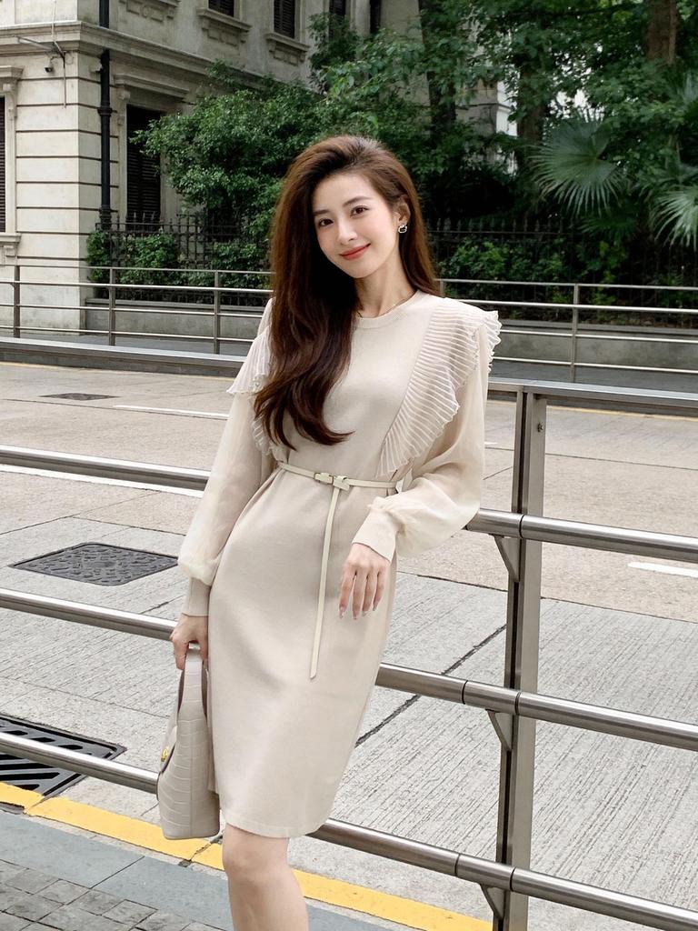 Elegant Loose Knit Dress with Ruffles - Women's Plus Size Long Sleeve Fragrance Style