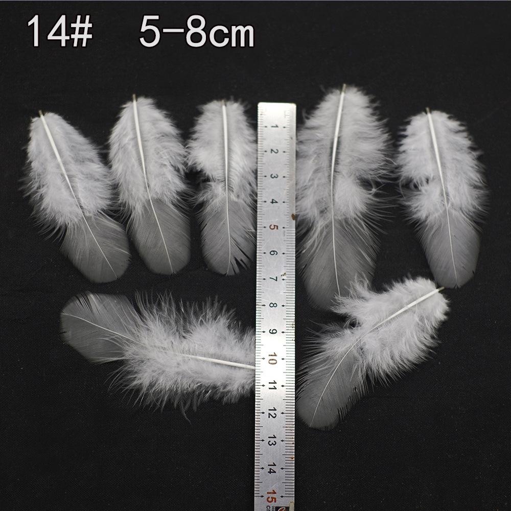 Weiße Feder Kollektion: DIY Handgemachte Bekleidungsaccessoires mit Gänse- und Truthahnfedern