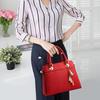 Damen-Handtaschen aus Leder mit Quaste und Stickerei, Schultertasche mit Tragegriff oben
