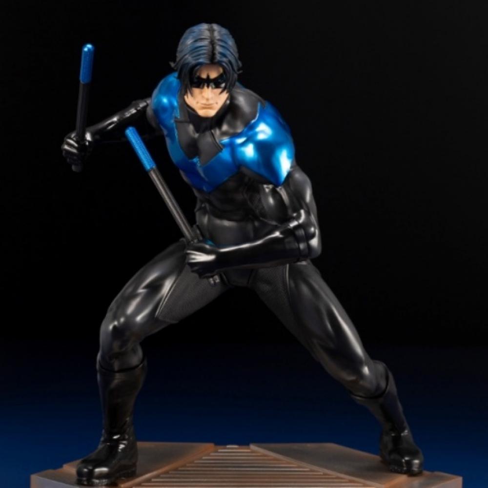 

Котобукия DC UNIVERSE Фигурка Бэтмена Найтвинга ARTFX