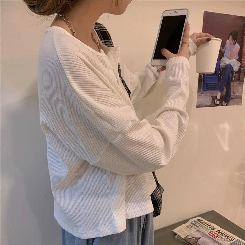 VAYLA Long Sleeve T-shirts Women Elegant Simple Pure Button Design Retro Ins Ladies Tees Top All-match BF Style Clothes