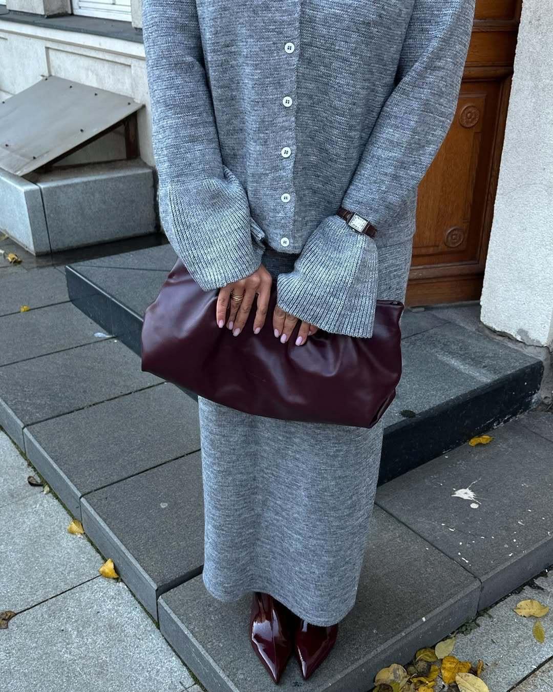 

Women s Light Pink Knit Cardigan with Shawl Collar and Flared Sleeves, Open Front Cover-Up L сірий колір