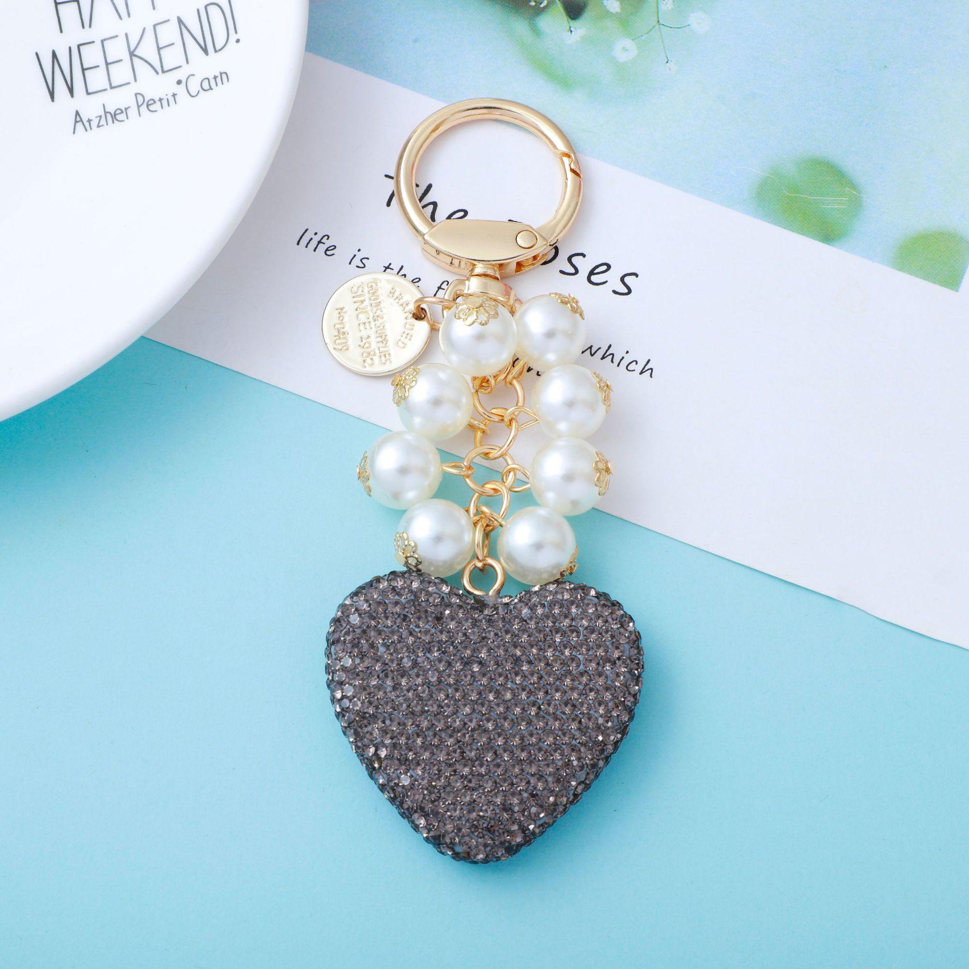 Cross-Border Hot Selling Openable Heart Keychain - Fashionable Car Key Pendant and Keyring
