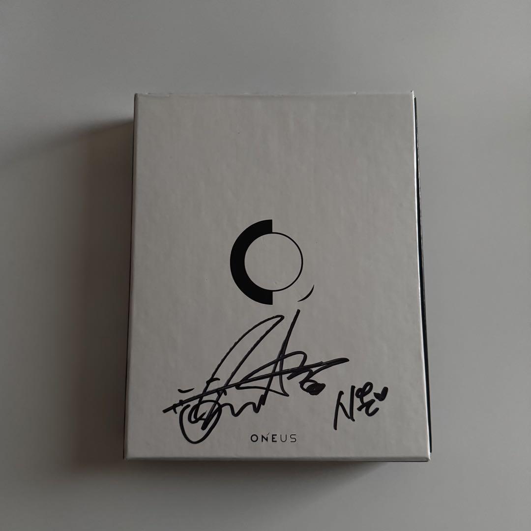

[USED] oneus shion sign album trading card cd×
