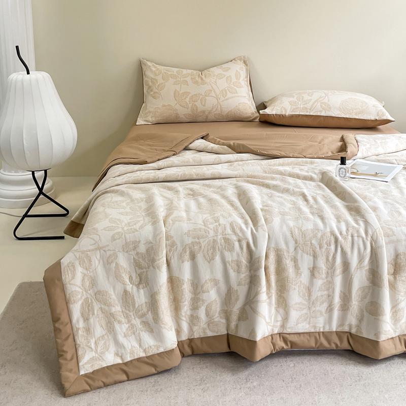 Pure Cotton Three-Layer Gauze Jacquard Summer Quilt Set - Cooling & Comfortable