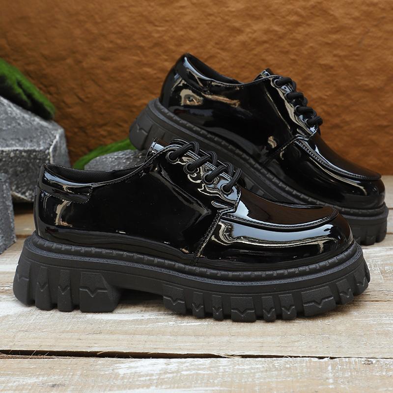 

Black Patent Leather Platform Loafers Women Autumn Thick Bottom Pu Leather Shoes Woman Plus Size Lace Up Student Shoes 42 42