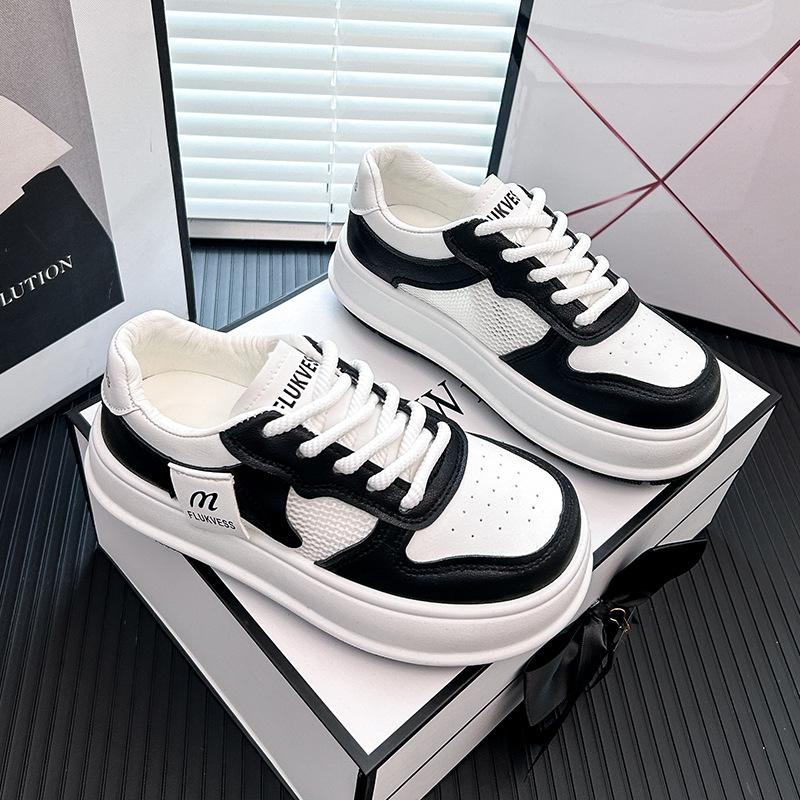 INS White Shoes for Students Korean Style Women's Fashionable  Summer New Platform Height Increasing Breathable Casual Shoes Street Shot Z6602