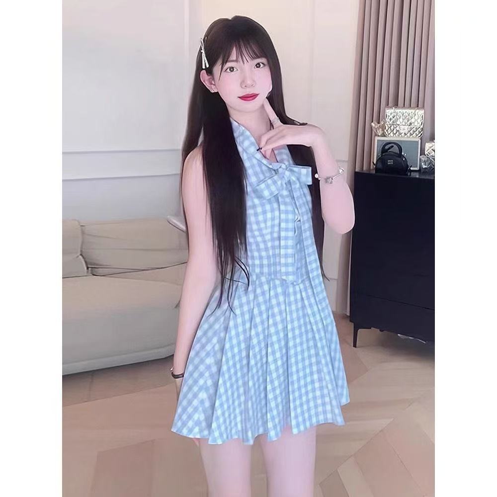 New Blue Plaid Sleeveless Dress Women's Clothing 2026 Summer Small Temperament Thin Pleated Short Skirt