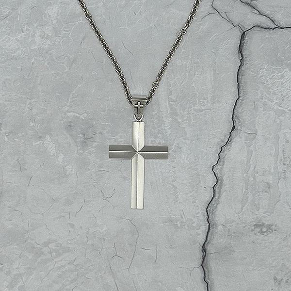 Pandorumjewelry Symphony Cross Necklace