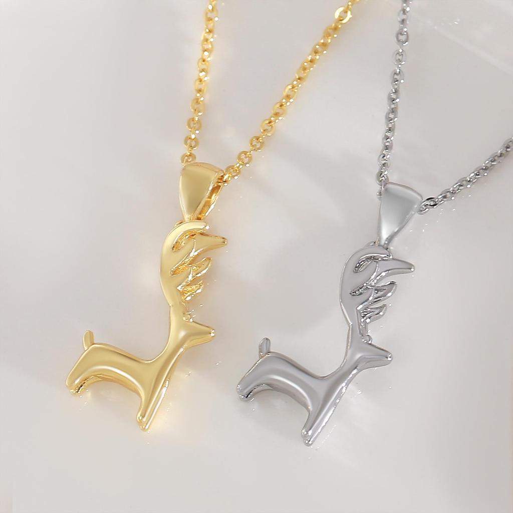 Korean-Style Gold-Plated Elk Pendant Clavicle Necklace - Sweet Christmas Gift