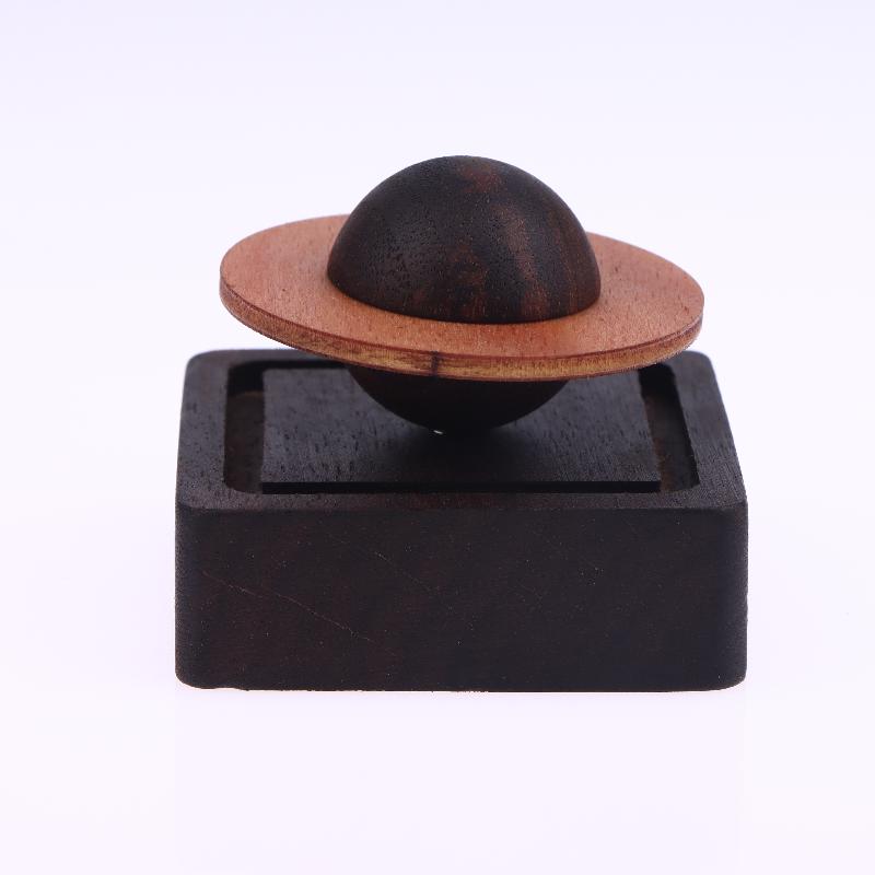 Minimalist Wood Planet Shape Diffuser Aromatherapy Decor For Living Room, Scented Ornament Lucky Gift & Blessing Decor