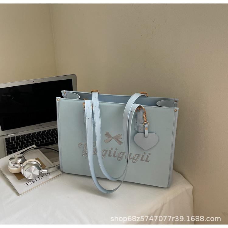 

Fashion letter embroidered tote bag women s bag 2025 new large-capacity versatile underarm bag casual commuter shoulder bag