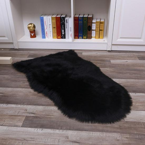 Australian Faux Wool Sofa Cushion - European Style Sheepskin-Shaped Plush Carpet for Living Room, Bedroom, and Bay Window.