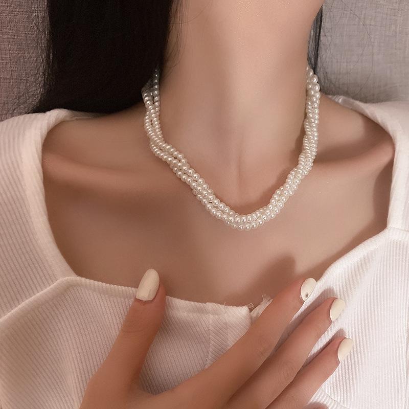 Super fairy long pearl necklace, trendy temperament, court style collarbone chain, exquisite and gentle sweater chain