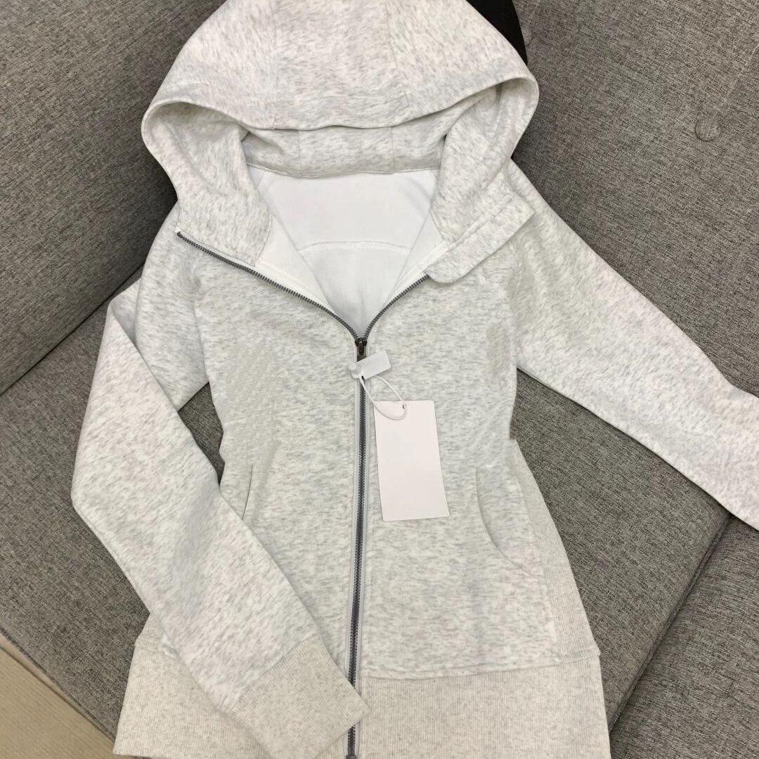 Women s Fleece-Lined Slim-Fit Hooded Jacket – Waist-Cinching, Long-Sleeved Yoga Top for Spring and Autumn M 80-100 Slim Fit