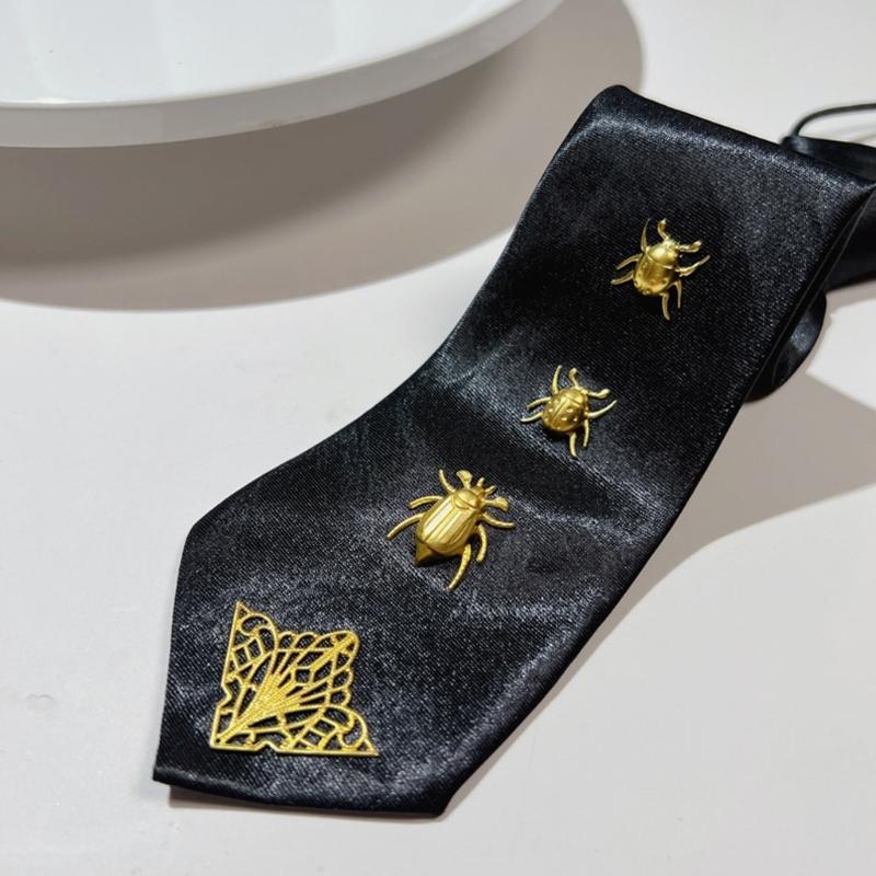 Punk Necktie With Adjustable Elastic Strap And Metal Insect Decors For Men Women Dark Fashion Cosplay Uniform Accessory