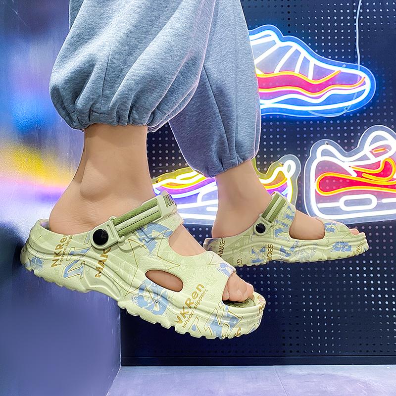 New Summer Men Sandals Slippers Indoor Shoes Beach Casual Slippers Soft Sole Platform Slides Men EVA Flip-flops Couple Sandals