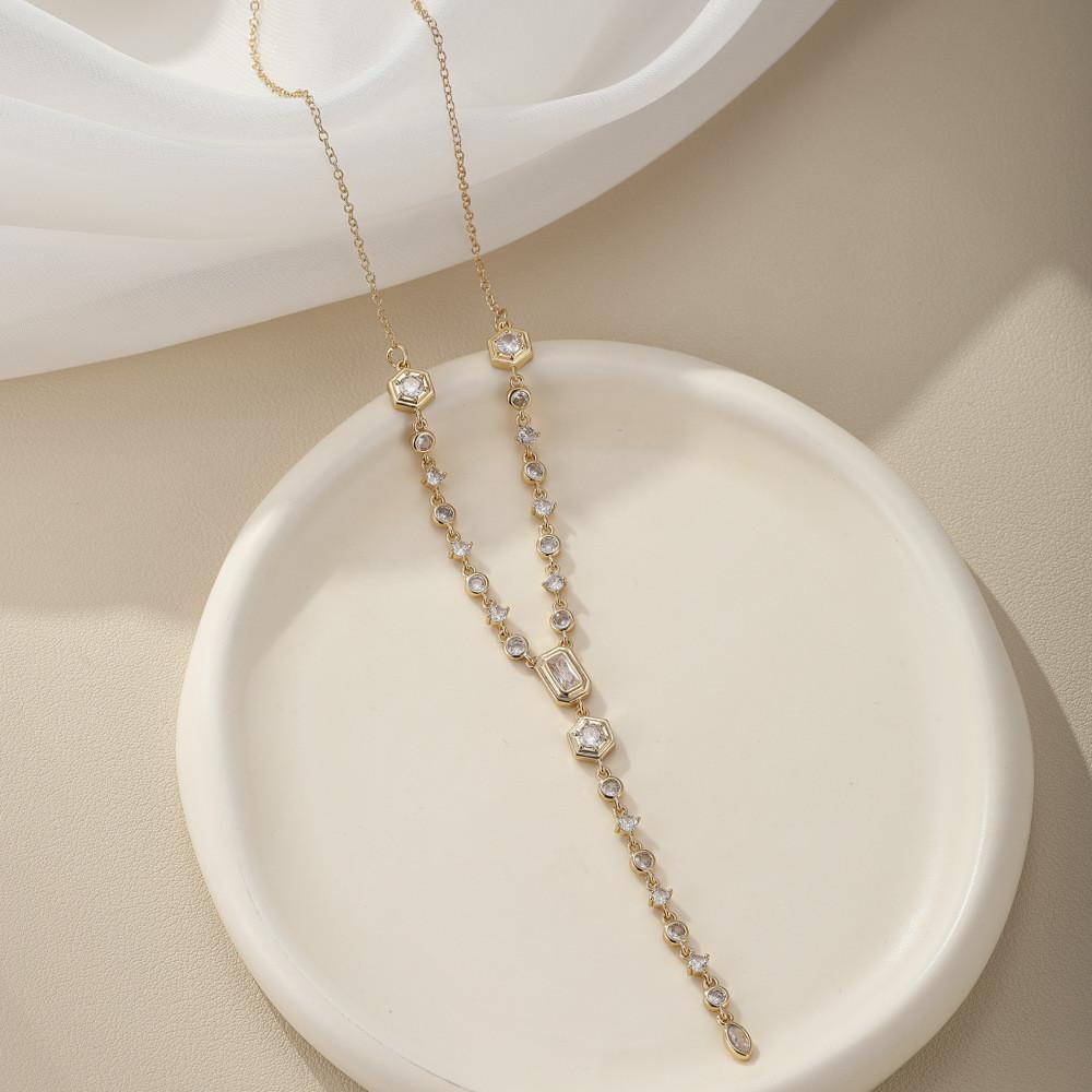 Contemporary Copper Pendant Necklace With Sparkling Zircon Stones Geometric Shapes For A Trendy Look