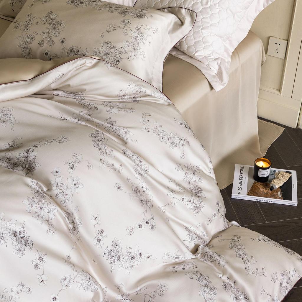 Luxury Lan Jing Tencel Cooling Four-Piece Summer Bedding Set: Silky, Machine Washable Bed Sheet & Duvet Cover for Naked Sleep.