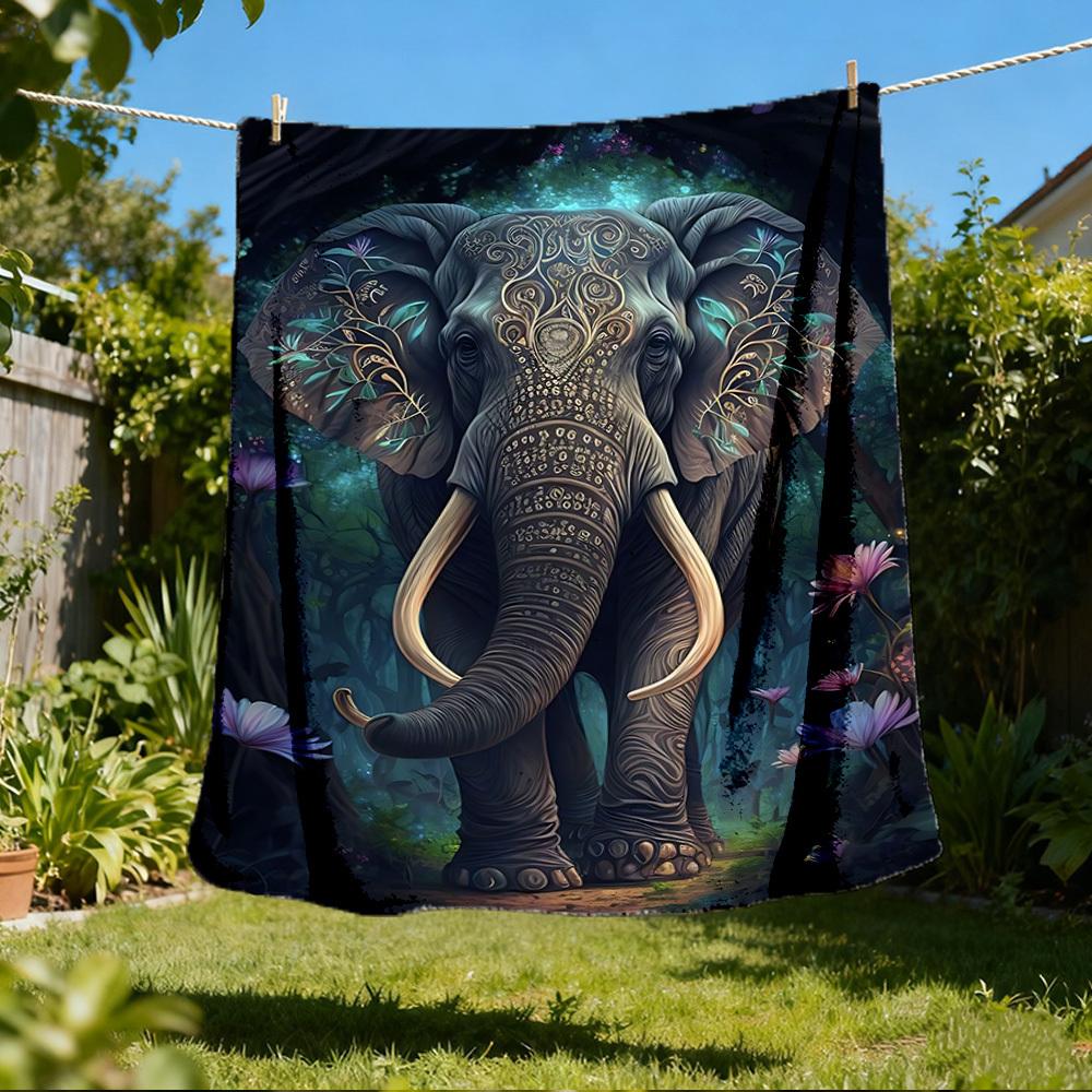 1pc Ornate Elephant Design Throw Blanket Polyester Fiber, Lightweight Flannel, Soft & Warm, All Season Use for Outdoor, Camping Digital Print