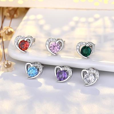 Love Earrings for Women with Simple and Versatile Ear Piercing Heart-shaped Earrings for Women