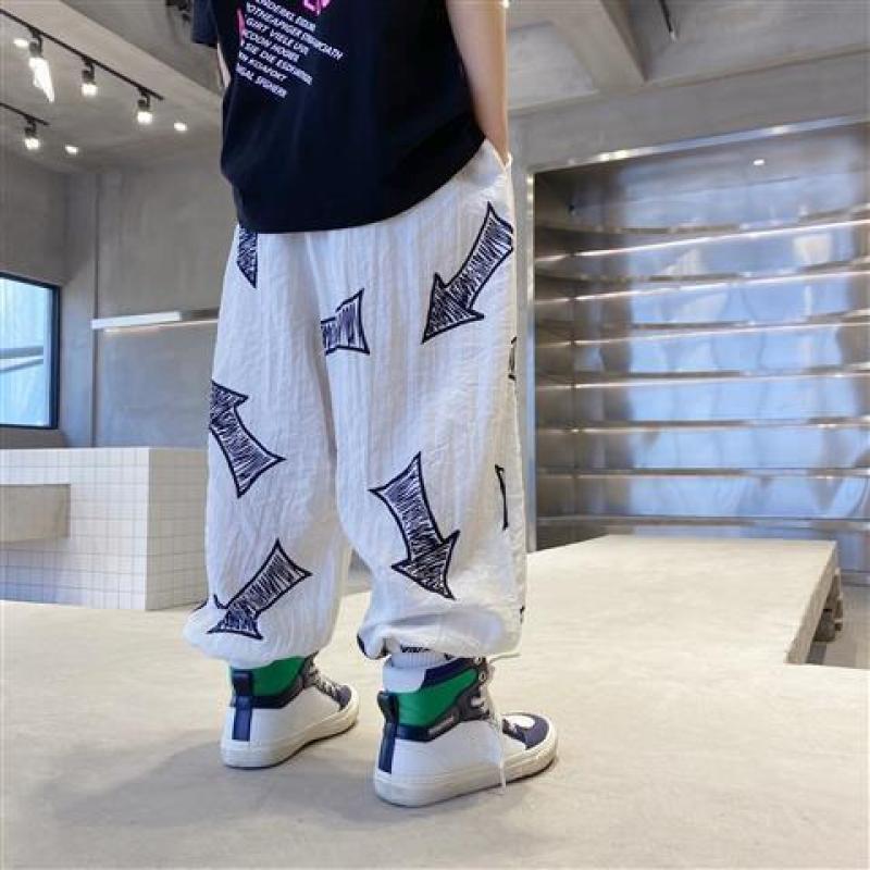 Little Boys Fashion Sady s krátkým rukávem Letní dětské volné tričko dvoudílné dětské oblečení