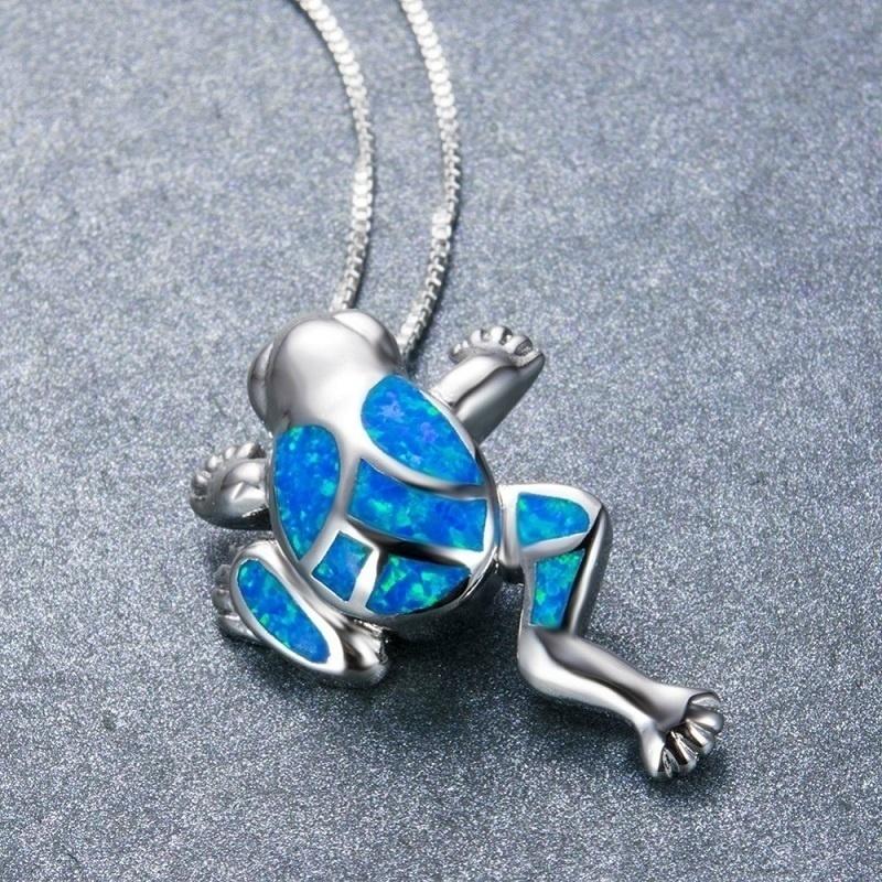 Bohemia Cute Frog Pendant Necklace For Women Inlay Blue Imitation Opal Necklace Wedding Party Jewelry Christmas Gifts for Her