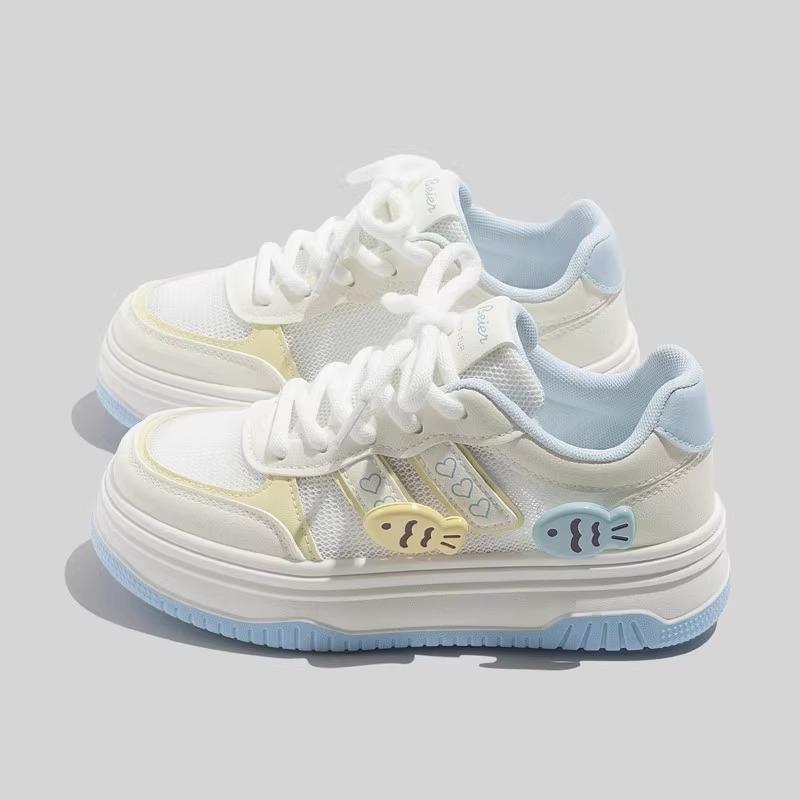 Girls' white sneakers, new summer style, breathable mesh, children's athletic shoes, casual sneakers for girls and students
