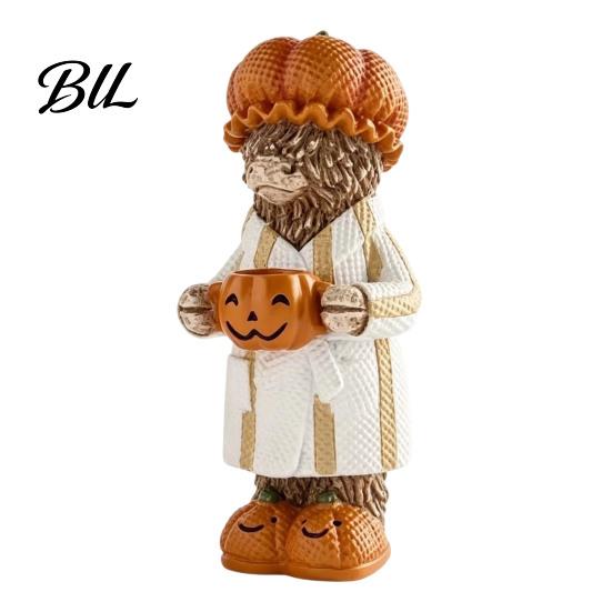 Decorative Highland Cattle Collectibles Halloween Cow Figurine, Resin Statue with Pumpkin Mug, Party Table Centerpieces Farmhouse Fall Tabletop Decor