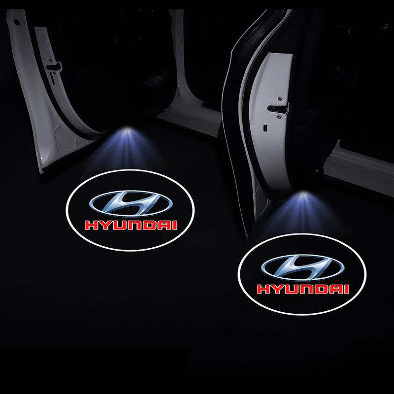 2Pcs Car Door Projector Lamps Emblem LED Welcome Light For Hyundai Accent Aslan Avante HB20 i20 i30 i40 ix20 Parisi BAYON
