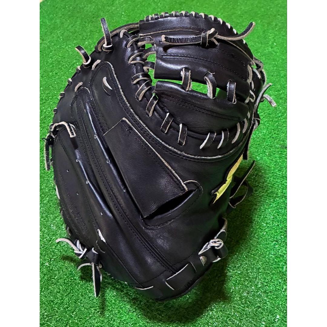Used General Softball Catcher s Mitt SSK Black Adult Size
