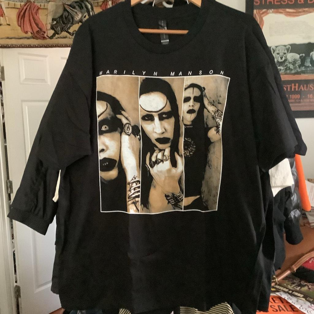 Marilyn VTG Shirt Manson Rebel Rock Graphic Adult Wear Unisex VA596