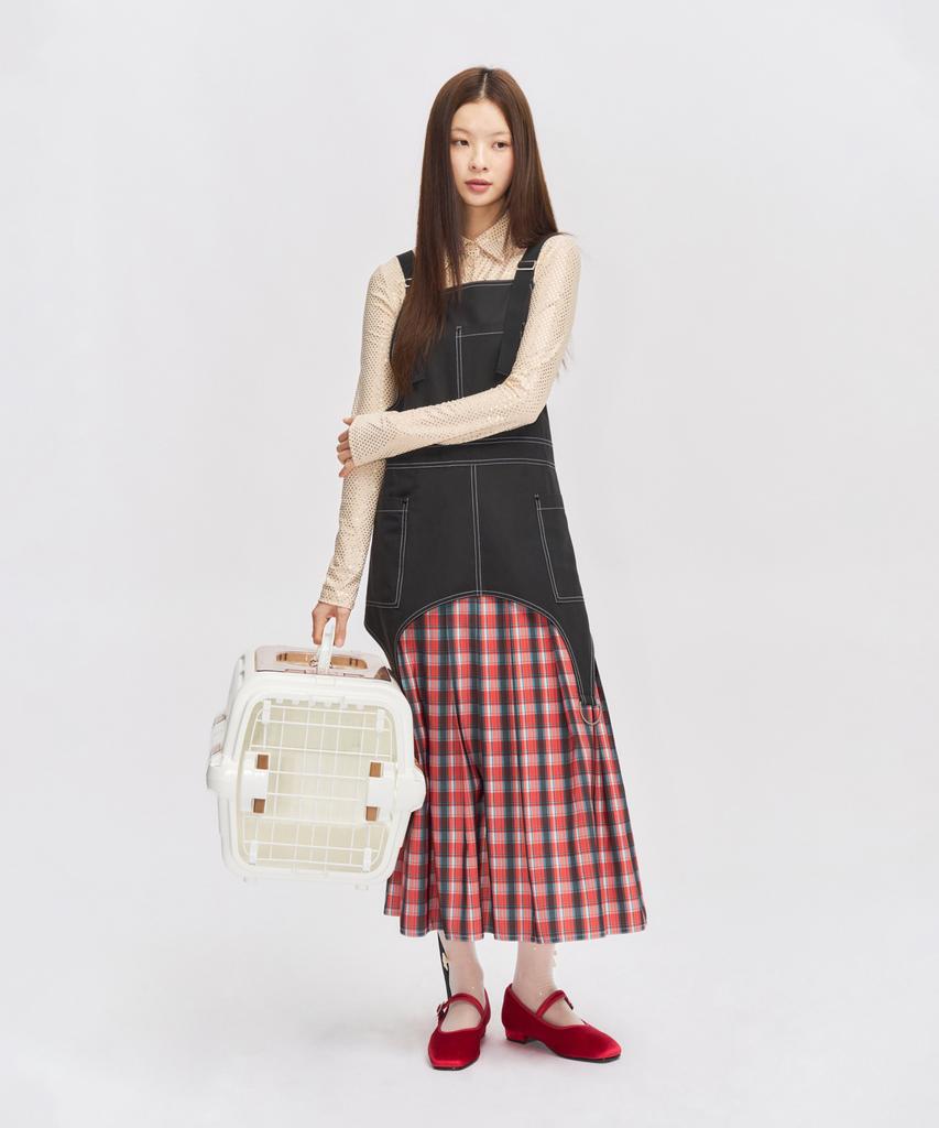 Eipeuleonwei Scarlet Check Black Apron Dress