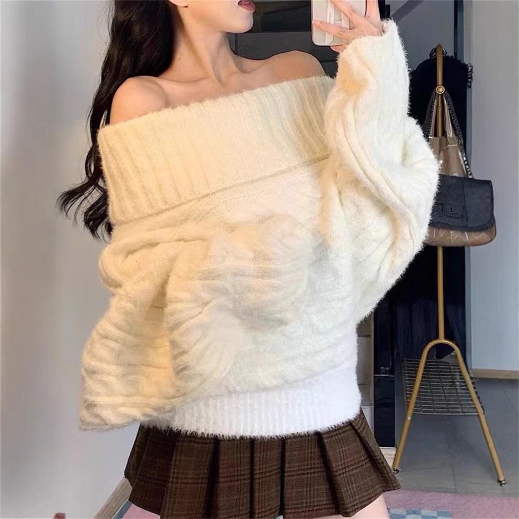 Women's Big Lapel Off-Shoulder Cable Knit Sweater: Cozy Autumn/Winter Loose Fit Pullover