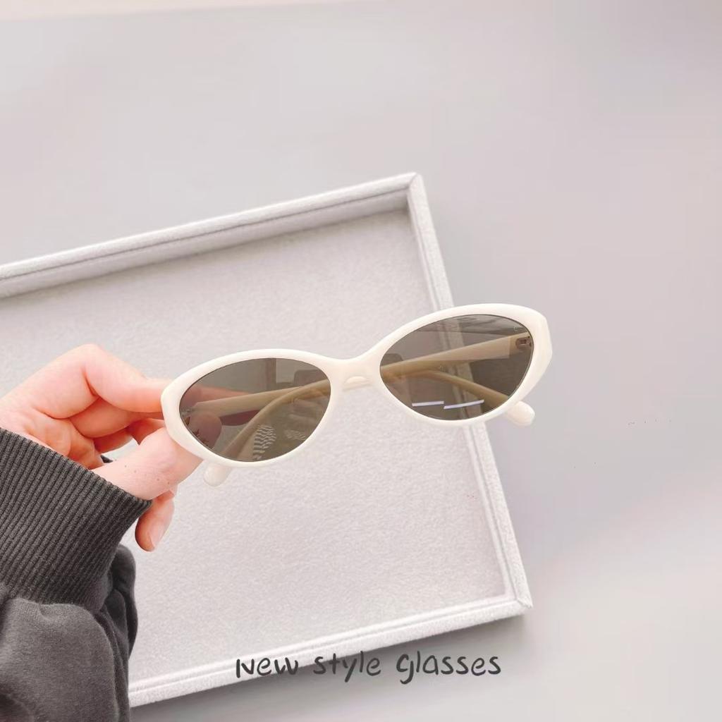 New Style Fashion Sunglasses Korean Style Oval Shape ladies's Sun sleek Glasses Holiday Travelling Female Sunglass