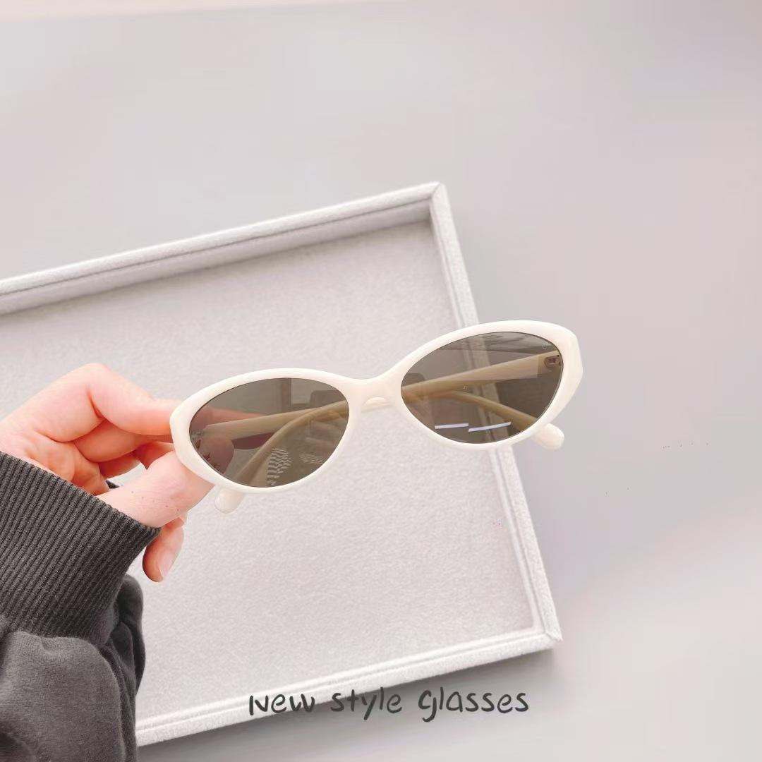 

New Style Fashion Sunglasses Korean Style Oval Shape Women S Sun Glasses Holiday Travelling Female Sunglass