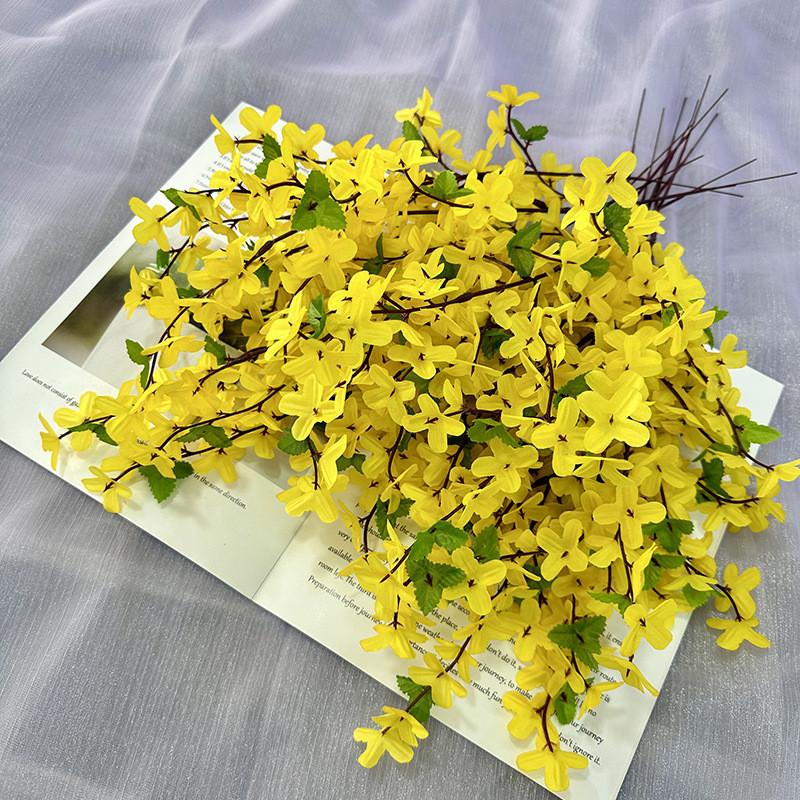 Winter Jasmine Fake Flower Bridal Arrangement With Durable Plastic Material For Wedding Venue And Photography Props